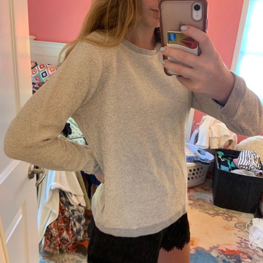 Silver pullover - Picture 5 of 7